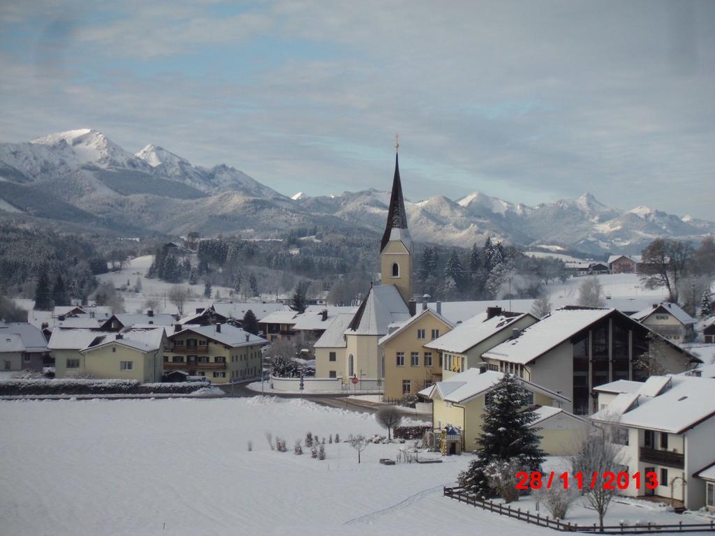 Ferienwohnungen Neukirchen Neukirchen am Teisenberg Exterior photo